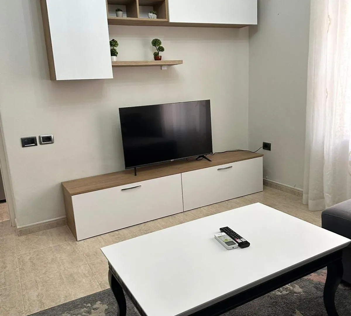 Cozy Flat In The City Center Tirana Albanien