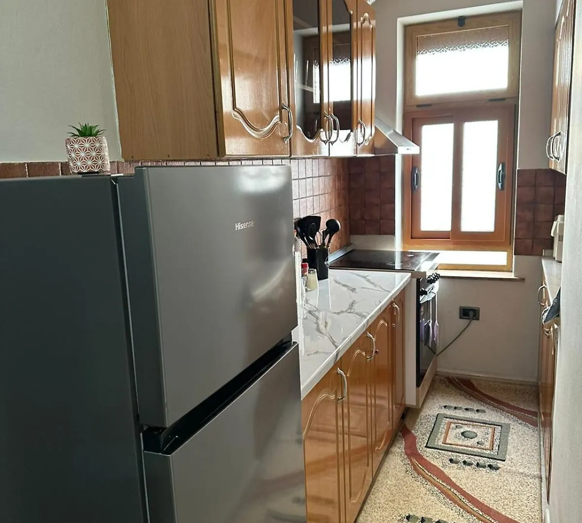 Lägenhet Cozy Flat In The City Center Tirana Albanien